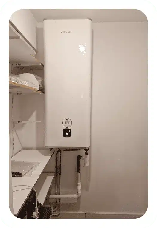chauffe-eau connecté installé dans un logement à Miribel par Réverclim